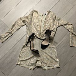 2 Large Totes With Clothes