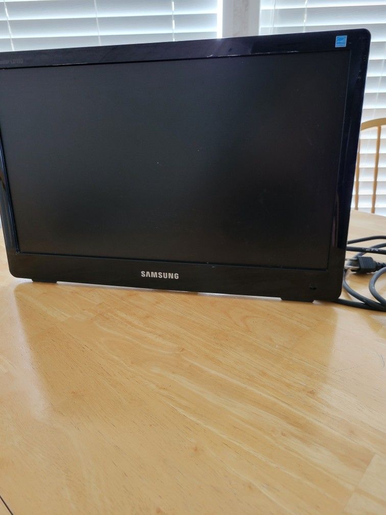 Samsung SyncMaster LD190 18.5" LCD Monitor