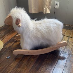 Rocking Lamb