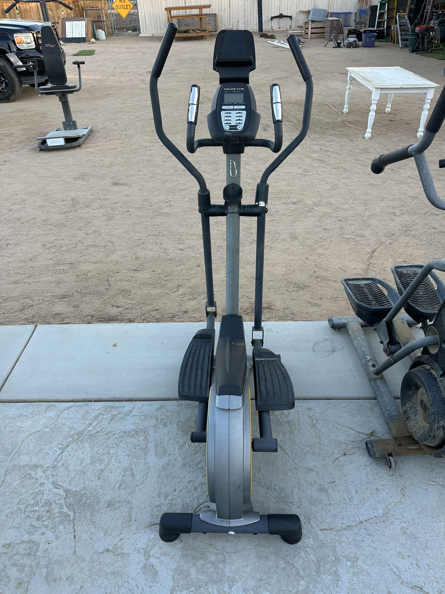 Gold’s Gym Elliptical Bike For Fitness 