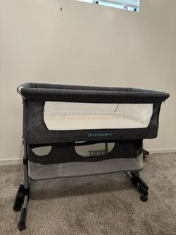 Bella baby Bassinet 
