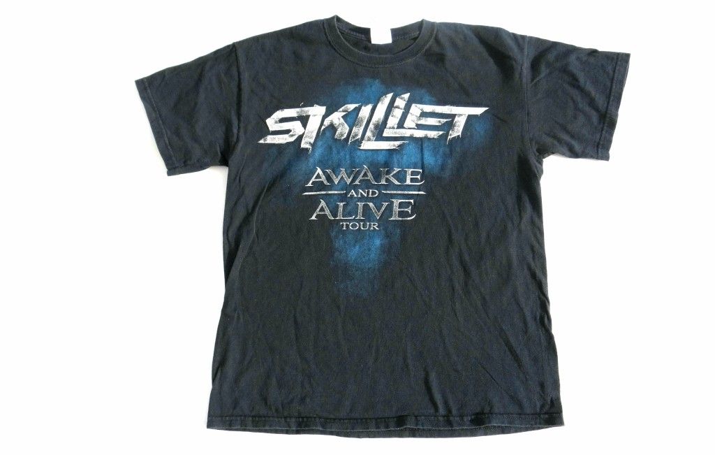 Skillet Awake And Alive Tour Merch T-shirt $25 (Good Condition)