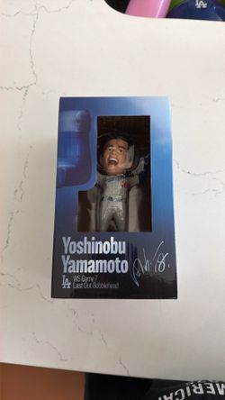 Yoshinobu Yamamoto WS Game 7 last out bobblehead
