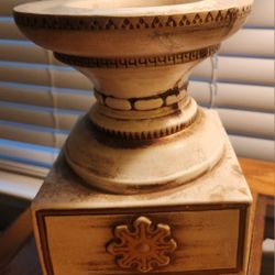 Retro Large Pedestal White Pillar Ceramic Candle Holder 