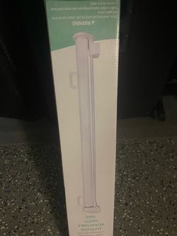 New Retractable Baby Gate