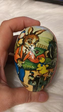 VINTAGE WEST GERMANY EGG