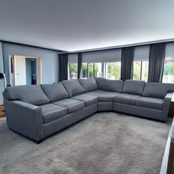 Dark Gray Sectional Couch (Slight green tone)