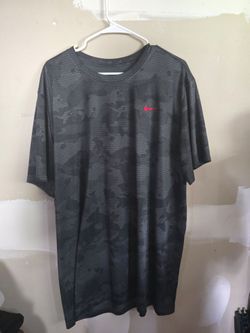 Nike dry fit t-shirt