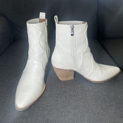  Rodeo White Boots 