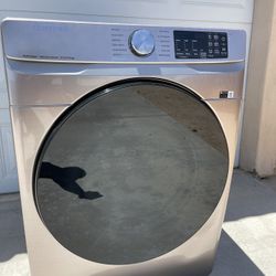 Samsung 7.5 cu. ft. Large Capacity Front Load Gas Dryer with Sensor Dry and Steam