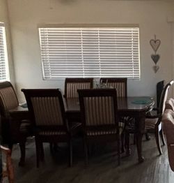Dining room set! Great condition!!!