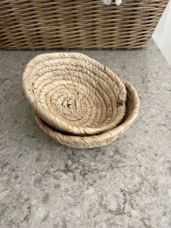 Set of 2 woven nesting baskets $10