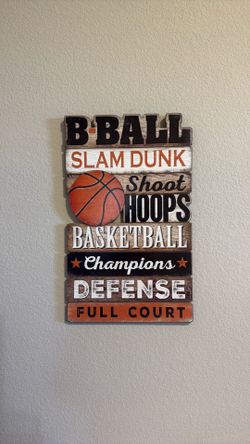 Wall decor basketball