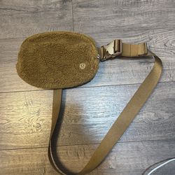 Lululemon belt bag