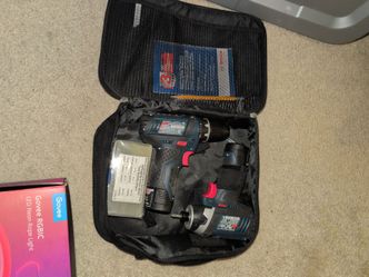 Bosch 12V Max 2-Tool Combo Kit with self tapping screws