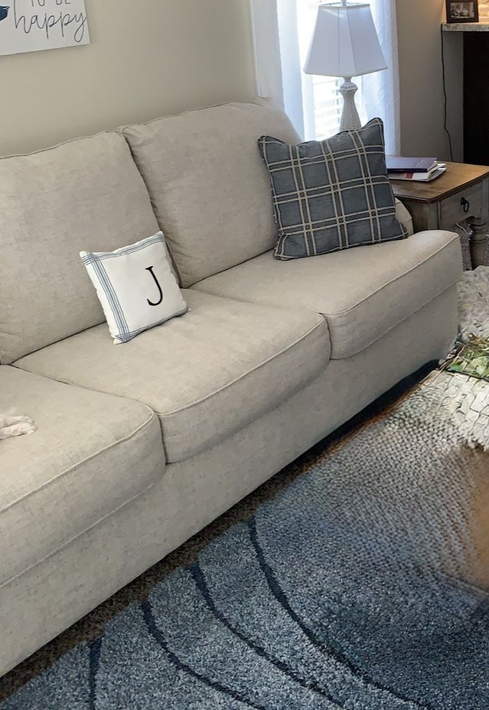 Sofa & Loveseat