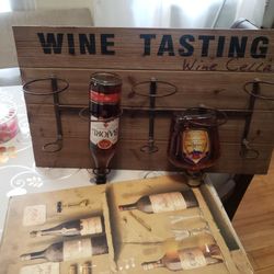 Porta Botellas Y Cuadro De Vinos