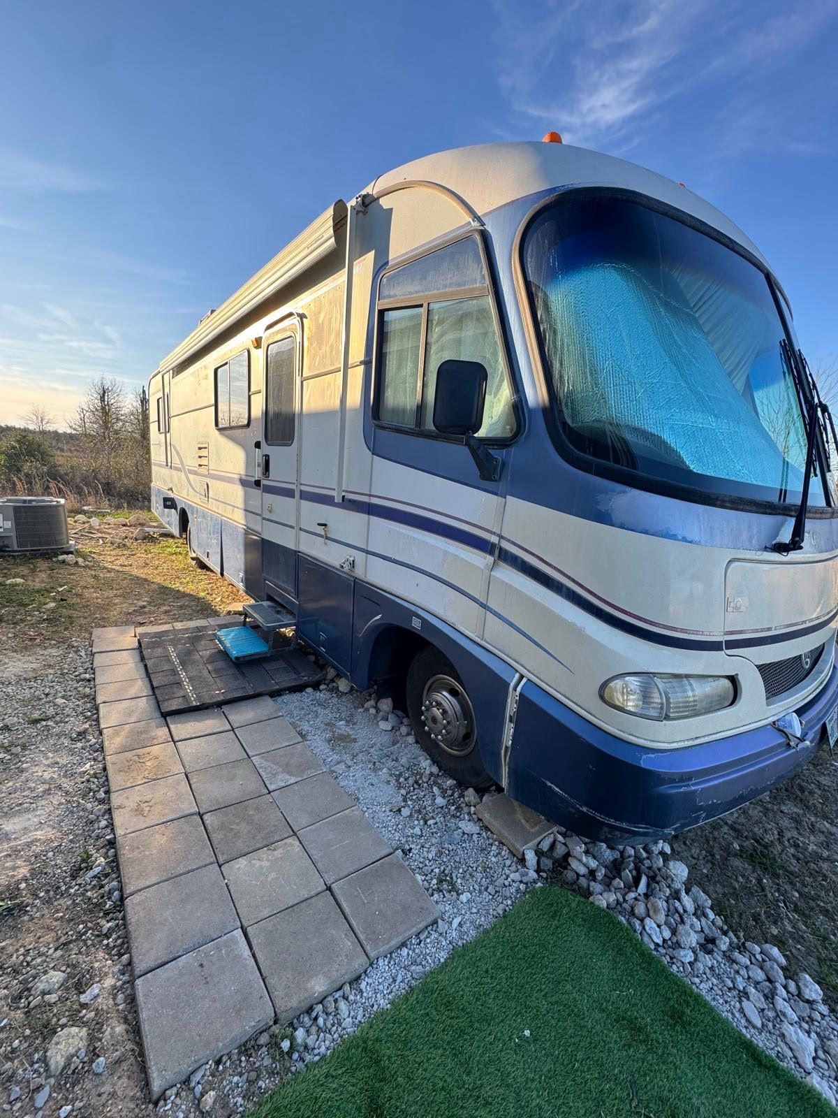 Holiday 1997 RV for Sale in Cleveland, TX - OfferUp