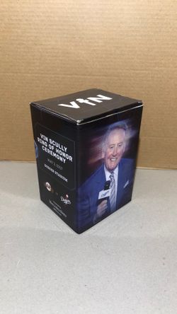 Vin Scully Commemorative Microphone Statue 2017