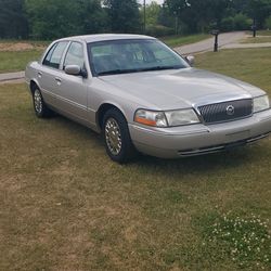 2003 Mercury Grand Marquis