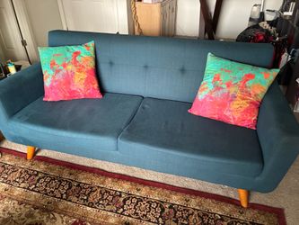 Small couch / loveseat