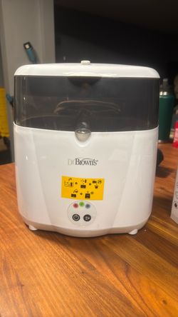 Baby bottle sterilizer