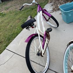 $100 women’s Bike Cruiser