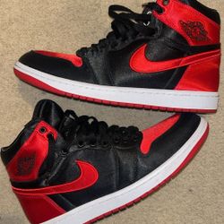 Jordan 1 Satin Bred (Men’s 8.5)