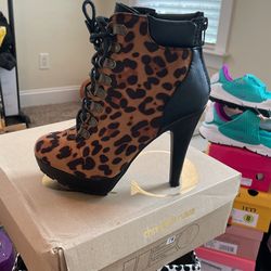 Size 7 Leopard Bootie