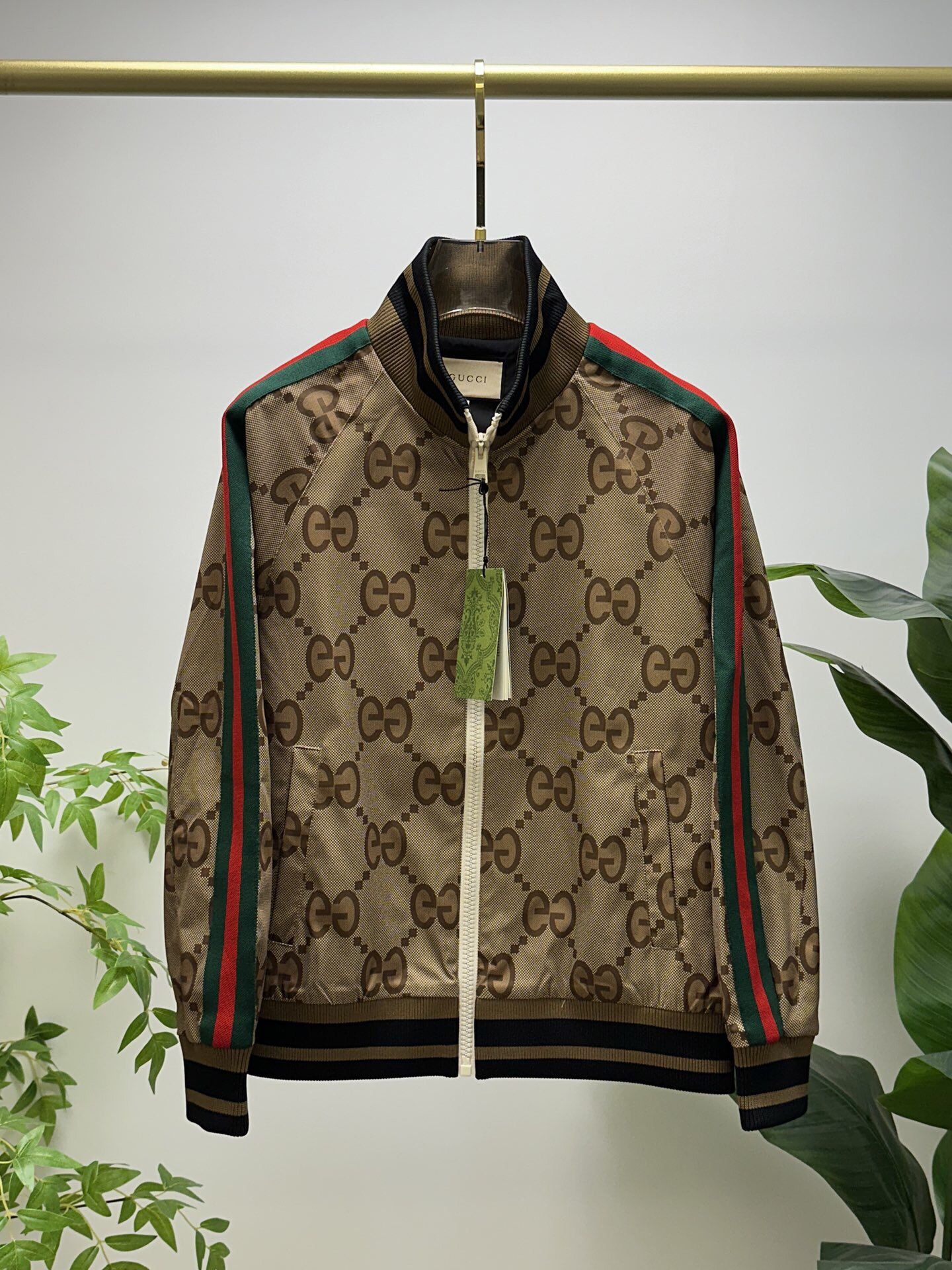 GG Menโs 2025 Jacket New