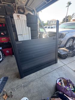 Truck bed cover