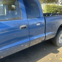 2004 Dodge Dakota