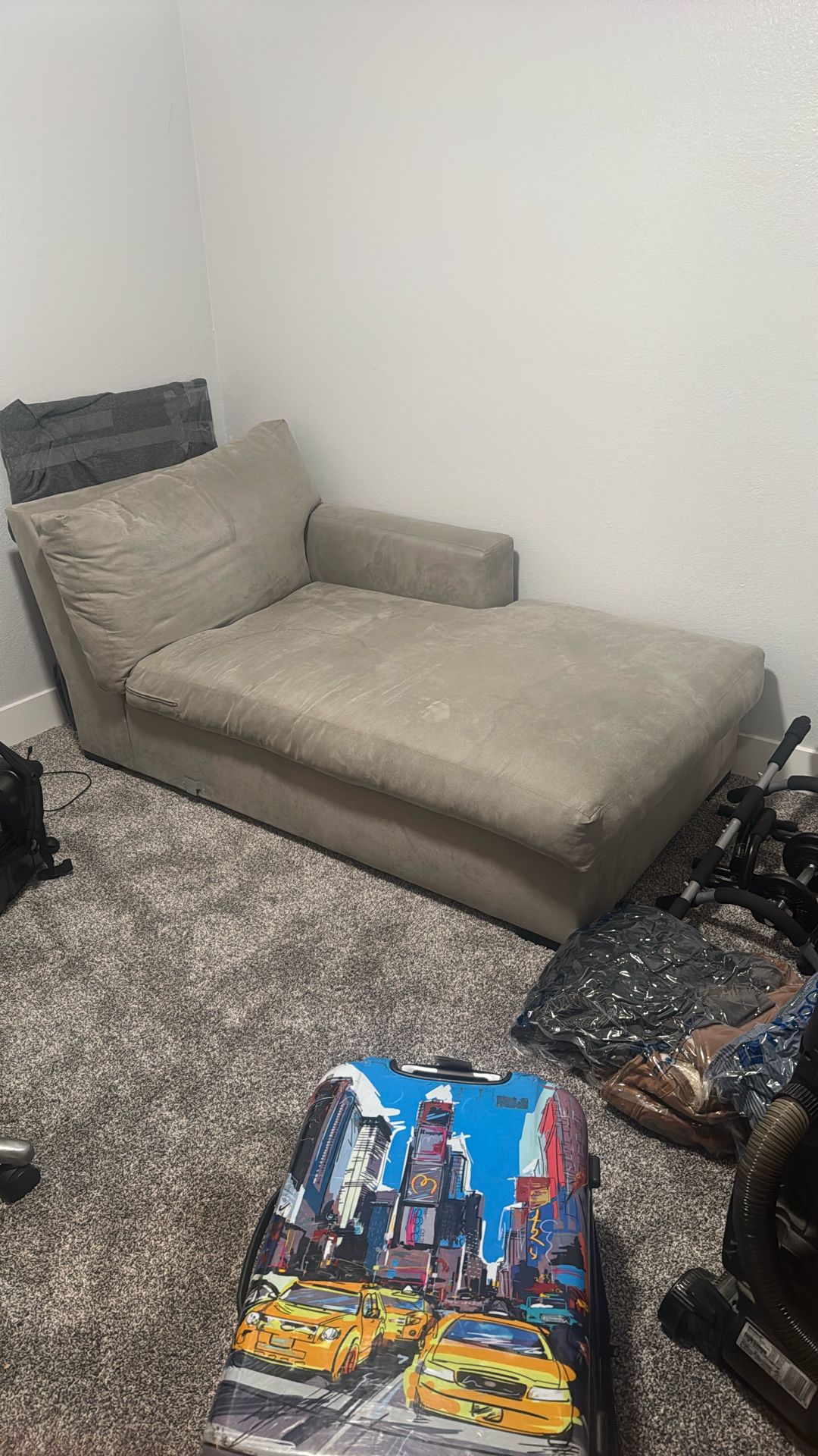 Chaise Lounge NEED GONE ASAP