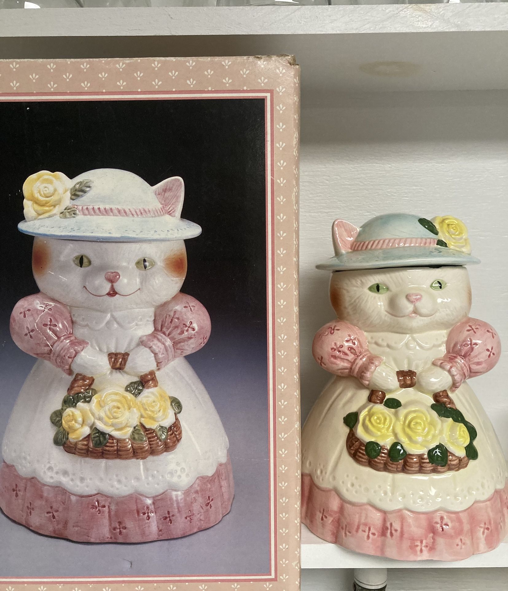 Kitty Cat Cookie Jar