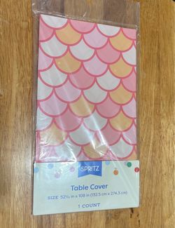 Table covers $2