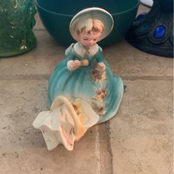 Vintage Tom Sawyer’s, “Let’s go to the Picnic-Becky” Figurine 