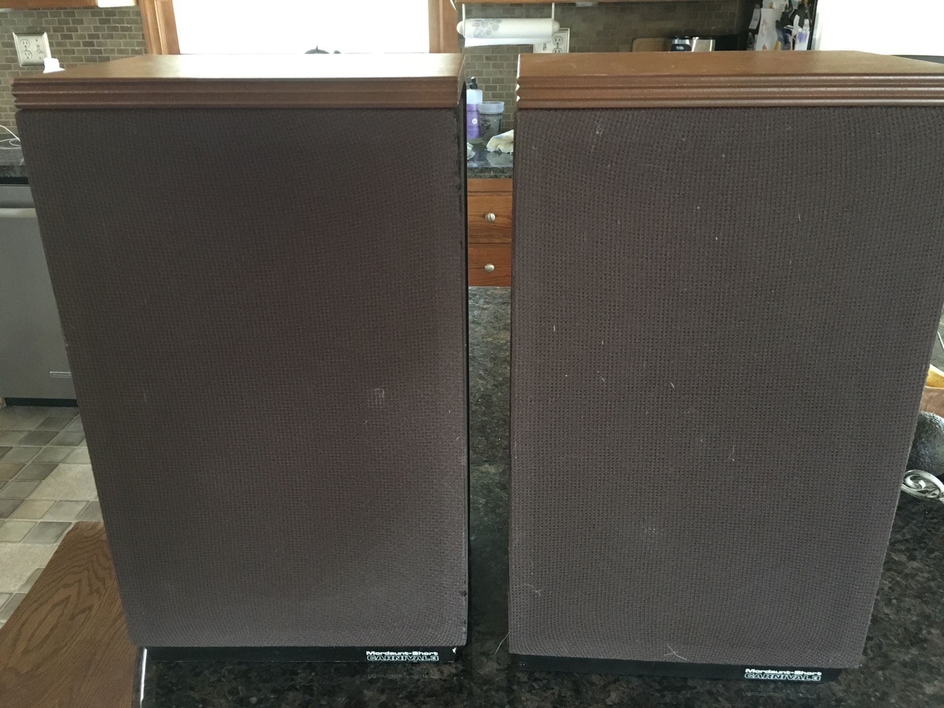 Mordaunt- Short Carnival 3 speakers with solid speaker stands