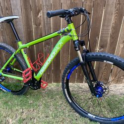 Diamondback Axis MTB 