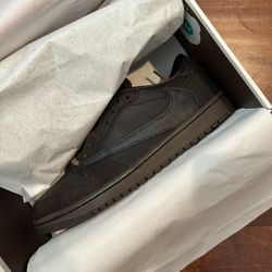 Nike x Travis Scott Air Jordan 1 Retro Low OG SP 'Velvet Brown' - Size 7.5 & 9