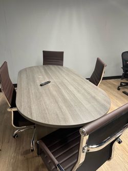 Conference or podcast desk and chair 400.
