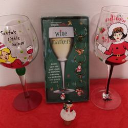 Wine Set Christmas Holiday Themed 