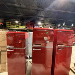Retro Refrigerators Brand new ‼️