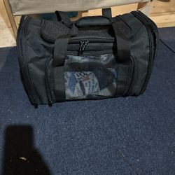 Brand New Small Dog or Cat Travel Carrier 