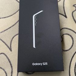 Samsung Galaxy s25 128gb unlocked any carrier 