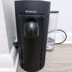 Nespresso  De’Longhi Vertuo