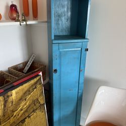Free Cabinet