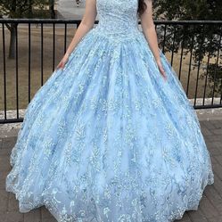 Quinceañera Dress And Gift Cards Box