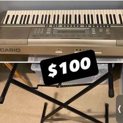 Casio 76 key keyboard with stand