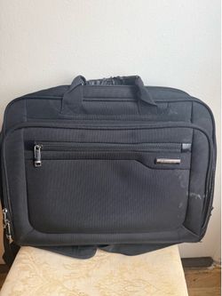 Samsonite Classic Business Laptop Briefcase - Feel Free To Ask Questions