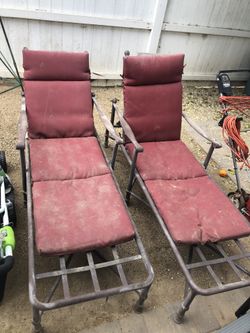 Aluminum lawn chairs